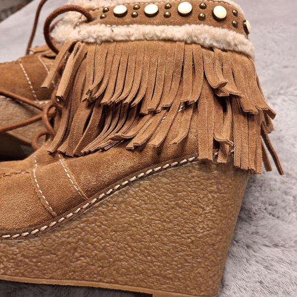 Sam Edelman Booties - Picture 5 of 16